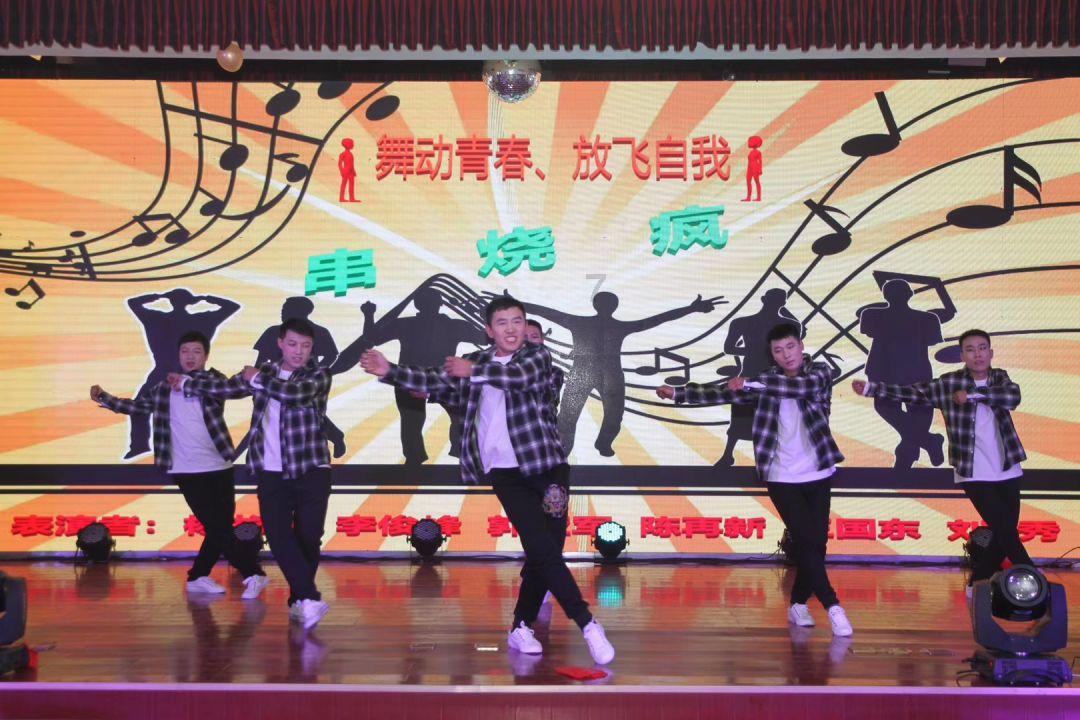 芭比的大学之旅